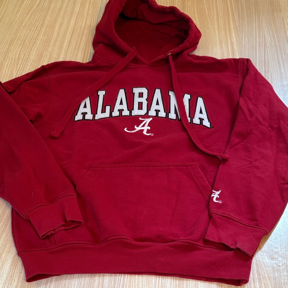 Alabama Crimson Tide Old Varsity Brand hooded sweatshirt red